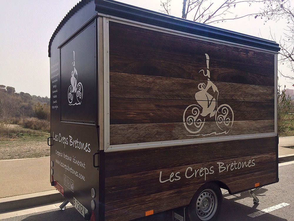 Retolació “Food Truck” per a “Les Creps Bretones”