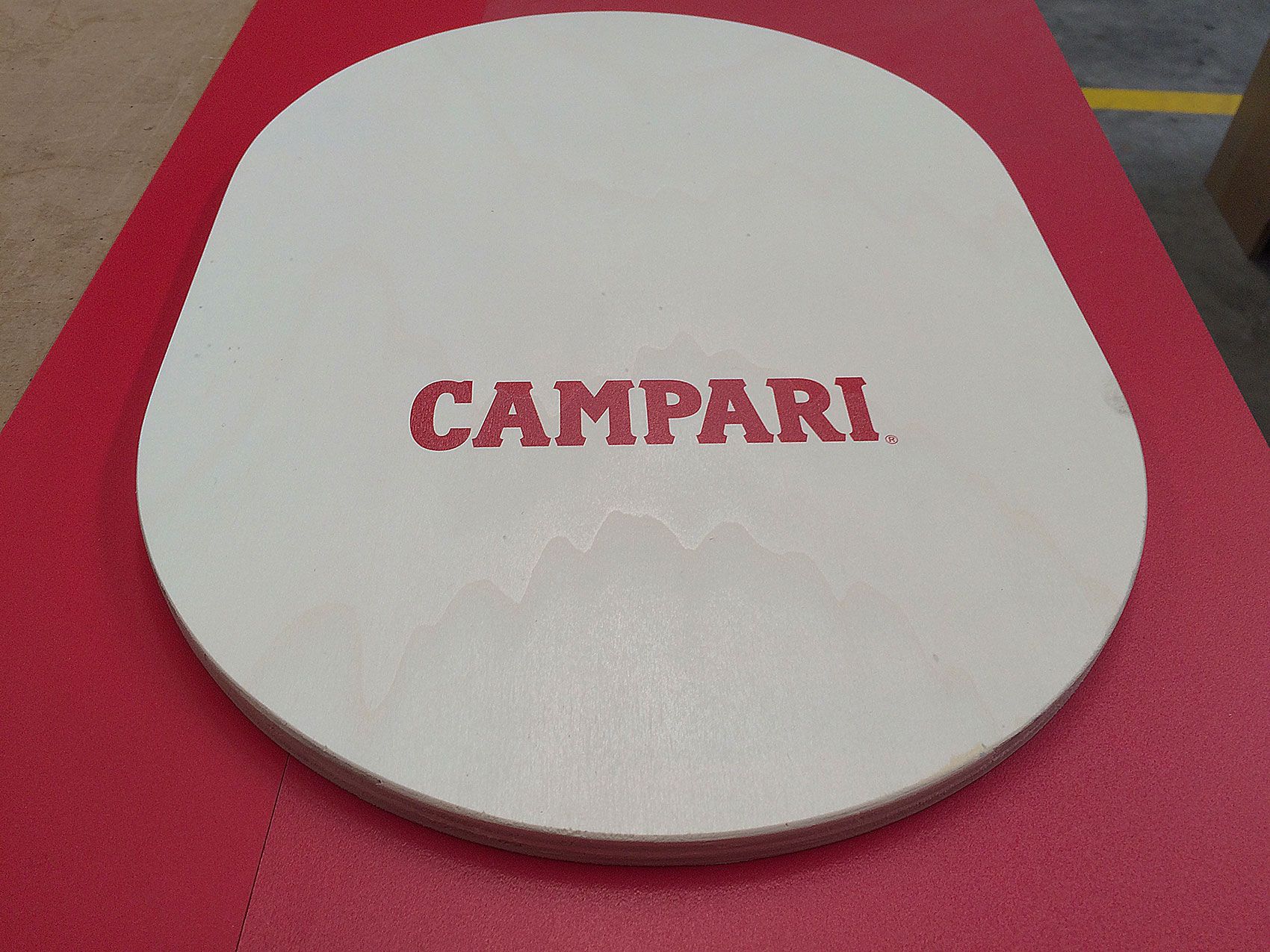 Mesillas para Campari